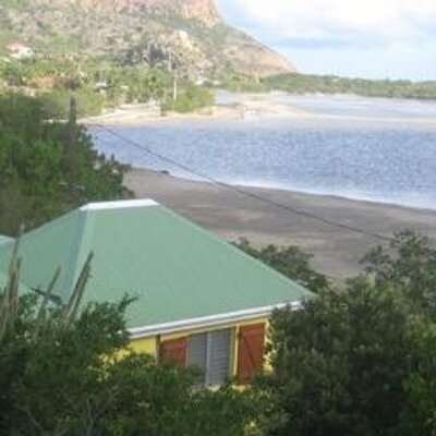 Profile Picture of Villa Du Sapy (@stbartvilla) on Twitter