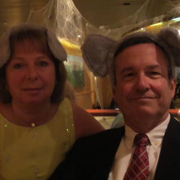 Profile Picture of Elke Armstrong (@elkearmstrong) on Poshmark