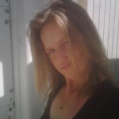 Profile Picture of Lisa Brunty (@ghostlyone1010) on Twitter