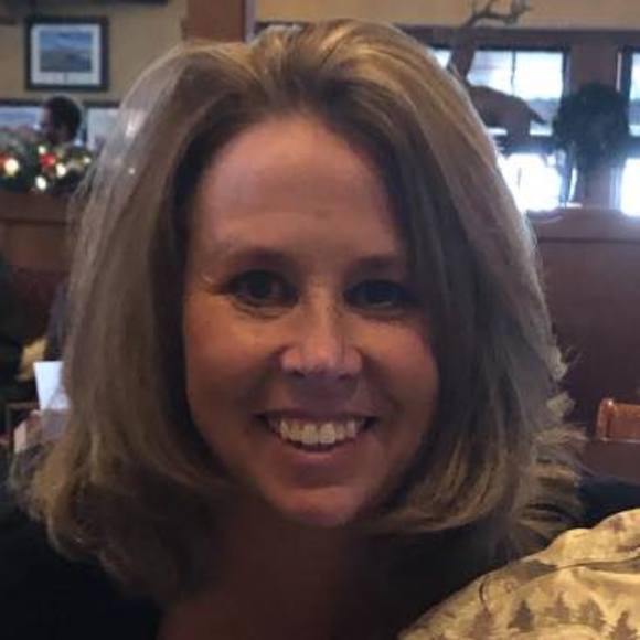 Profile Picture of Karen Sweere (@kay1sugar) on Poshmark