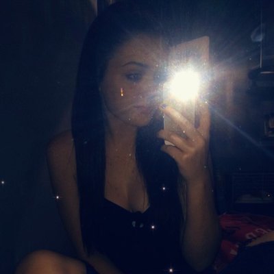 Profile Picture of Kayleigh Barlow (@KayleighBarlow1) on Twitter