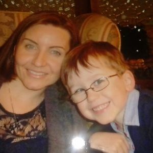 Profile Picture of Chrissy Farrer (@cfarrer72) on Twitter