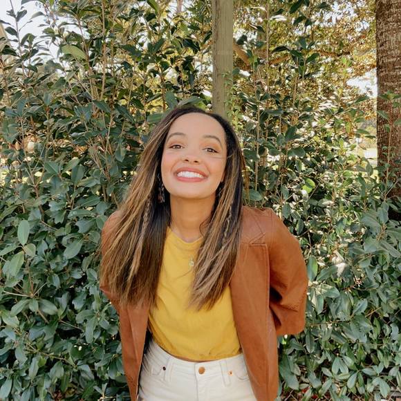 Michaela Harleston - Poshmark Profile Picture of Michaela Harleston (@m_harleston) on Poshmark