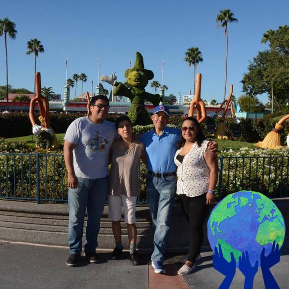 Profile Picture of Luz Barrientos (@luzbarrientos66) on Poshmark