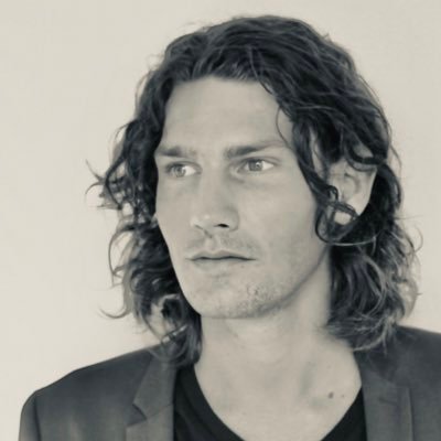 Profile Picture of Matthew Cartwright (@vanillamostlyy) on Twitter