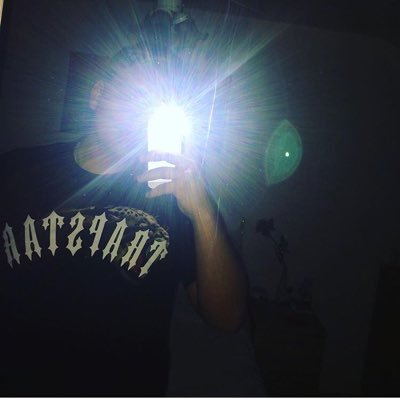 Profile Picture of Brett Groves (@BrettGrxves) on Twitter