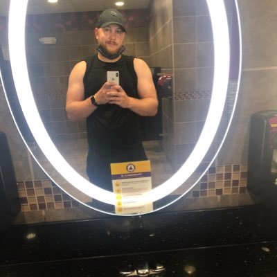 Profile Picture of Brad Connelly (@brconnelly) on Twitter