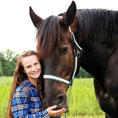 Profile Picture of Gabriella Steele (@Gabbysteele27) on Twitter