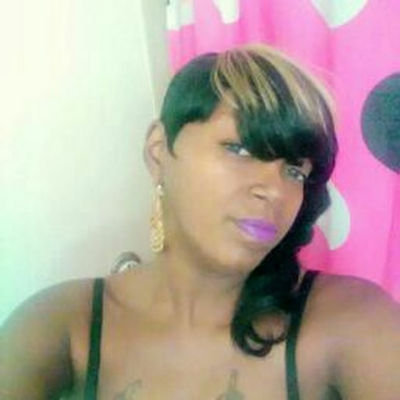 Profile Picture of Lashanda Smith (@lashandasmit942) on Poshmark