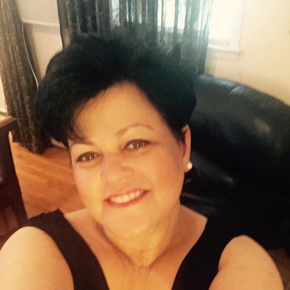 Luz maria Poncedeleon - Poshmark Profile Picture of Luz maria Poncedeleon (@l_poncedeleon) on Poshmark