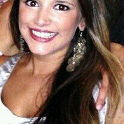 Profile Picture of María Sández (@MariaSavils) on Twitter