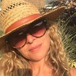 Profile Picture of Emily Curtis (@kittyvintage0) on Instagram