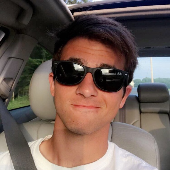 Connor Haines - Poshmark Profile Picture of Connor Haines (@chaines__) on Poshmark