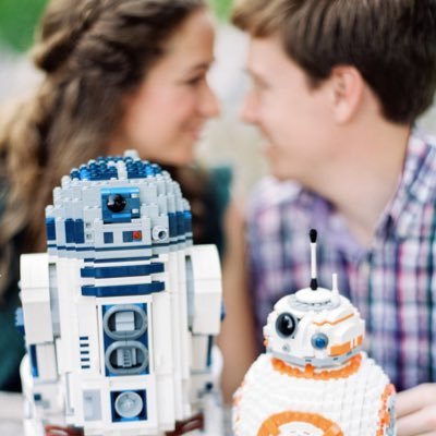 Profile Picture of Alice Hanson (@alicembeg) on Twitter