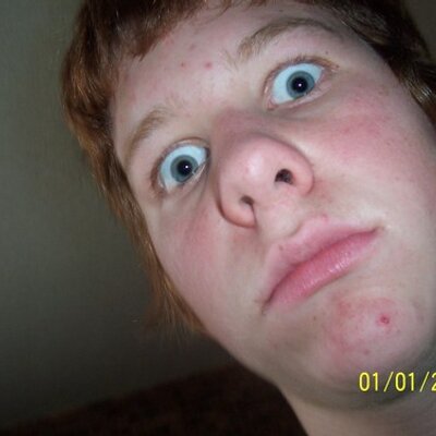 Profile Picture of Clay Warner (@guy_n_a_blender) on Twitter