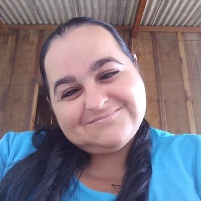 Profile Picture of Cleia Santana Brustolon Santana Brust0l0n (@brust0l0n) on Twitter