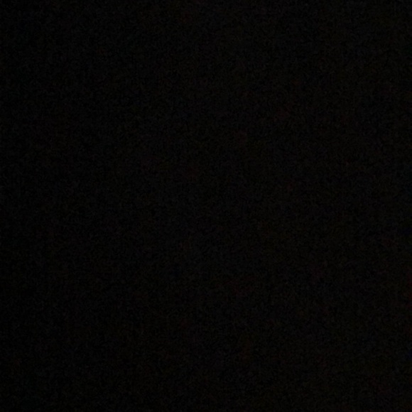 Profile Picture of Carly Devine (@carlyjdevine) on Poshmark