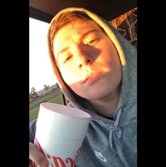 Profile Picture of Katelyn Stewart (@stewart17) on Poshmark