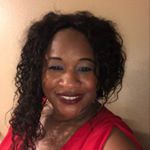 Profile Picture of Denise Sparks (@heelsanddealsrealestate) on Instagram