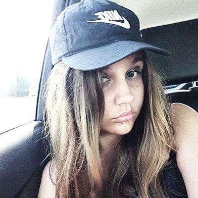 Julia Rak - Twitter Profile Picture of Julia Rak (@juliaraak) on Twitter