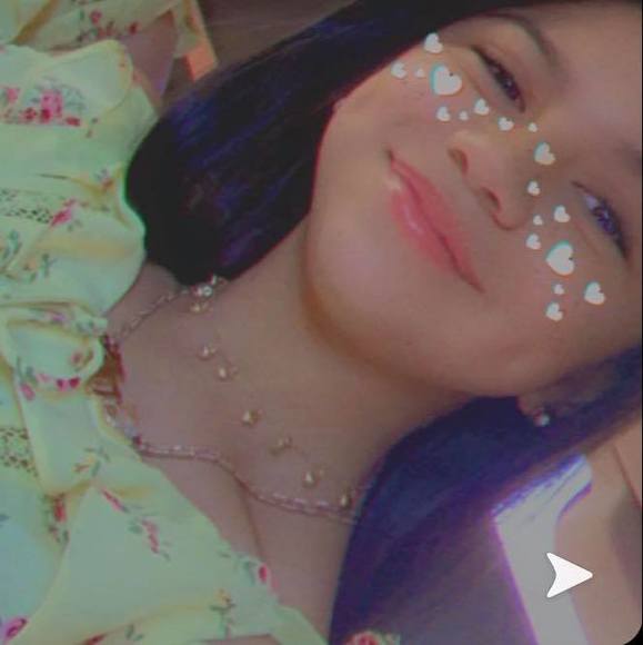 Profile Picture of Daleska Ortiz (@daleskaortiz) on Poshmark