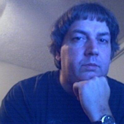 Profile Picture of TIMOTHY REAVES (@PLAYRADIOGAMES) on Twitter