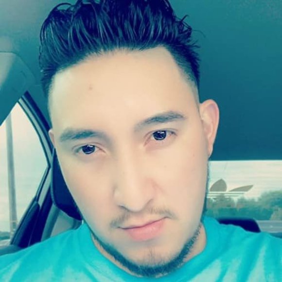 Profile Picture of Michael Rodas (@michaelcrodas) on Poshmark