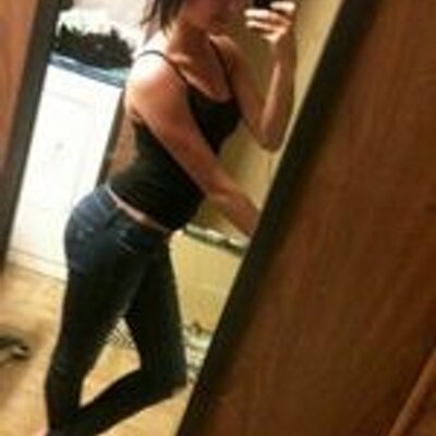 Profile Picture of Amalia Homenick (@@MsSchusterMitch) on Twitter