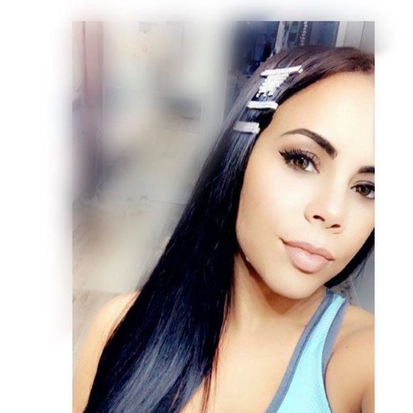 Profile Picture of Paola Alvarez (@paopatri) on Poshmark