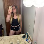 Profile Picture of Krystal Marie 💚 (@krystal.maxwell) on Instagram