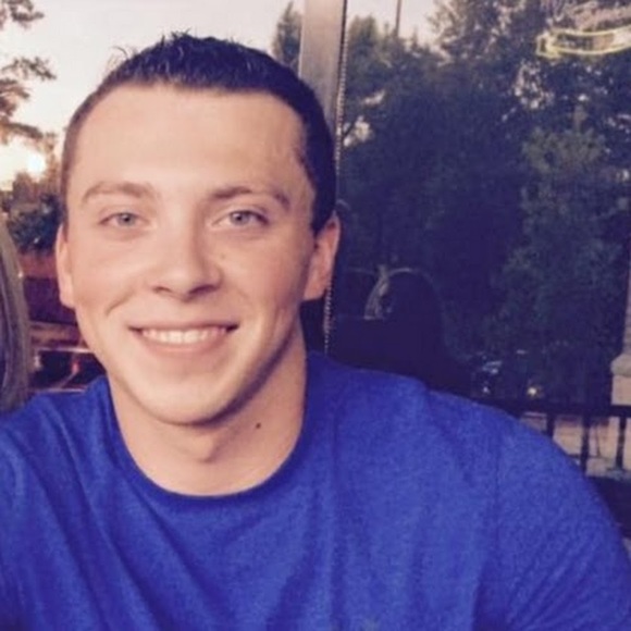 Profile Picture of David Coker (@cokerdavid49) on Poshmark