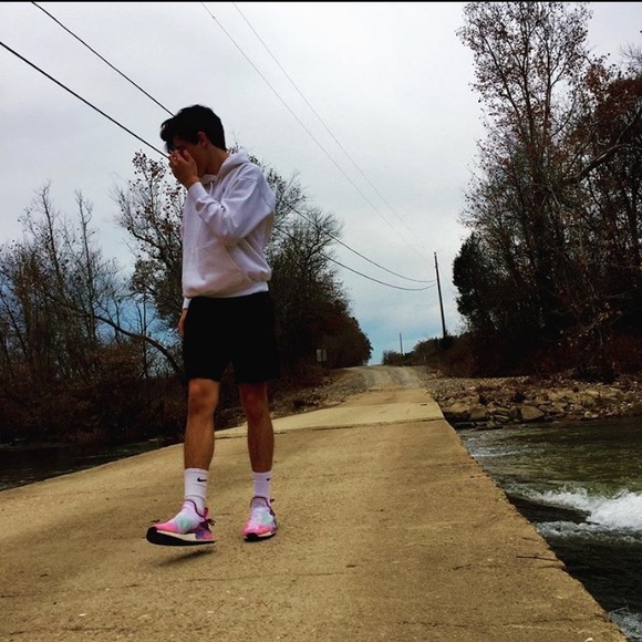 Profile Picture of Isaac King (@iking1) on Poshmark