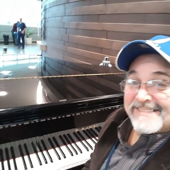 Scott Hesser - Poshmark Profile Picture of Scott Hesser (@shuddupndrive) on Poshmark