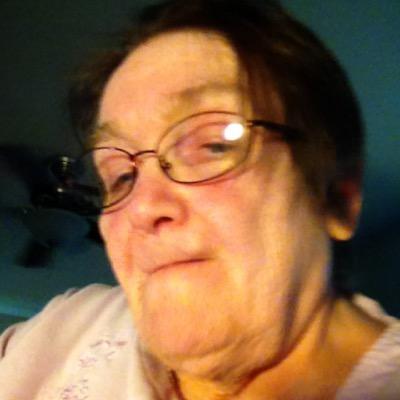 Profile Picture of Carol Lee Lyman (@daffy6511) on Twitter