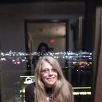 Profile Picture of Shari Crozier (@shari.crozier.1) on Facebook