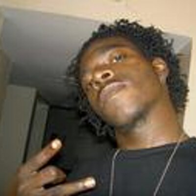 Profile Picture of Daniel Darden (@LILVILL919) on Twitter