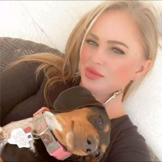 Profile Picture of candice (@candicebrannon42) on Tiktok