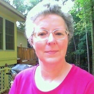 Profile Picture of Nancy Toth (@toth_nancy) on Twitter