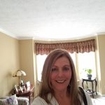 Profile Picture of Ellen Bernard Mullins (@mullinsellen) on Instagram