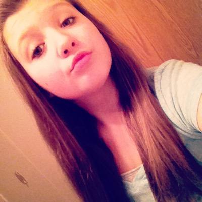 Profile Picture of Chloe Evelyn Lambert (@ChloeEvelynLam1) on Twitter