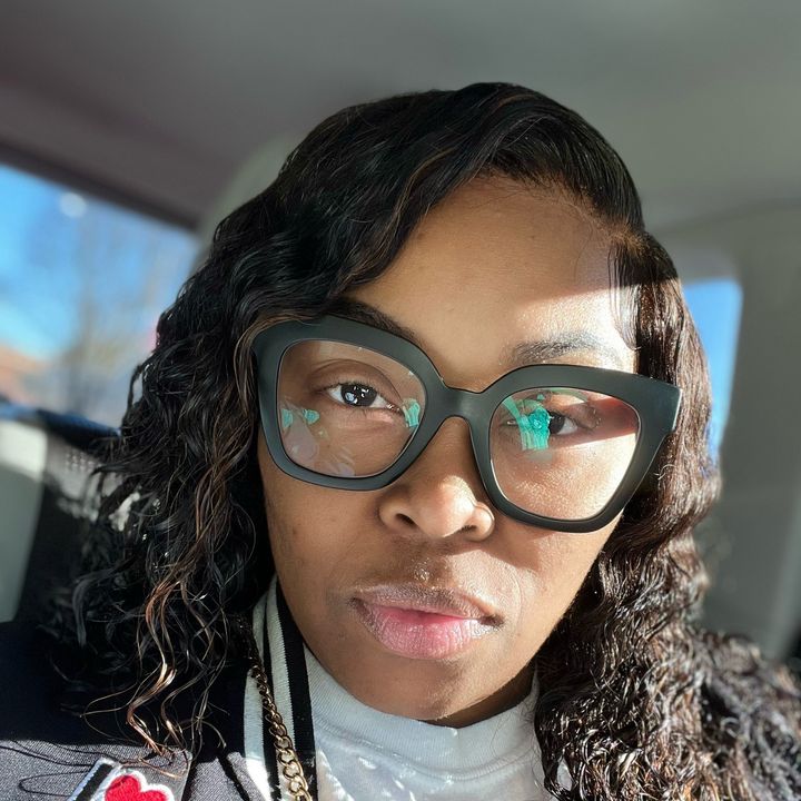 Profile Picture of Tam (@tamarobinson) on Tiktok