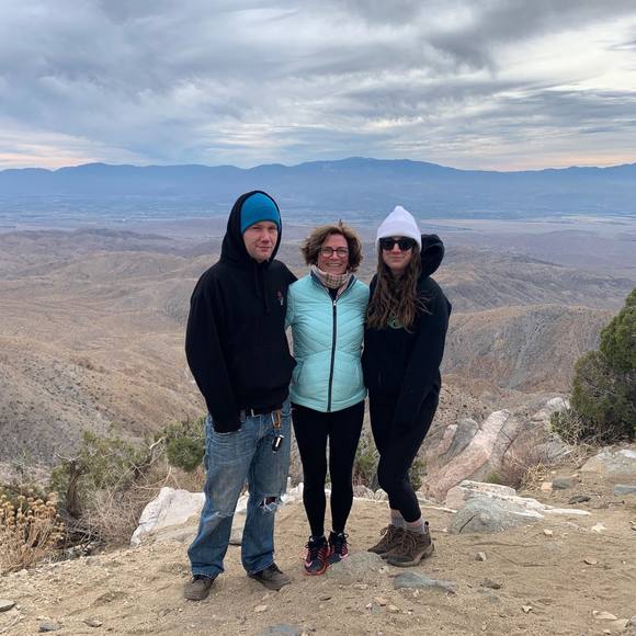 Profile Picture of Patti Neidecker (@shopperwoman) on Poshmark