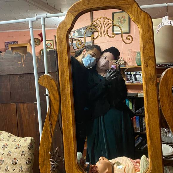 Profile Picture of Alison Doiron (@alisun7) on Poshmark