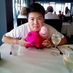 Profile Picture of Carol Leung (@wowchilli) on Instagram