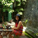 Profile Picture of Anna Byrne (Howard) (@thebloombox_) on Instagram