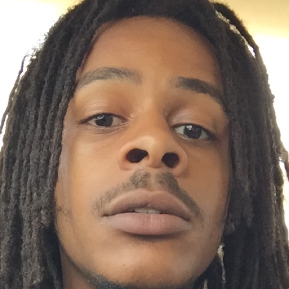 Profile Picture of Xavier Page (@jewlzpopin) on Poshmark