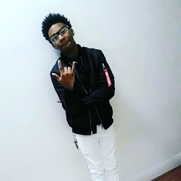 Profile Picture of Marcellus Whitfield (@410_marcell) on Poshmark