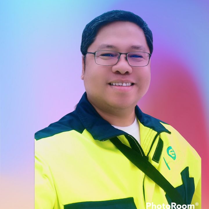 Profile Picture of Carlos Sison (@marinenavigator) on Tiktok