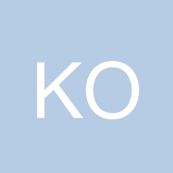 Profile Picture of Kimberly Oesch (@kimoesch4) on Poshmark