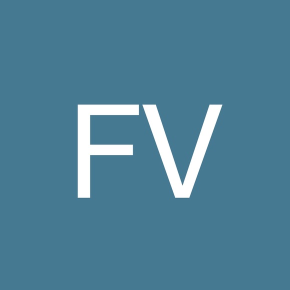 Profile Picture of Fernando Vera (@nanisfer119) on Poshmark